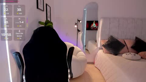    online show from 03/29/26, 01:55