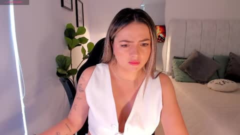 Snapshot of amywoods chatting on 04/24/26, 03:03 online show from 04/24/26, 03:03