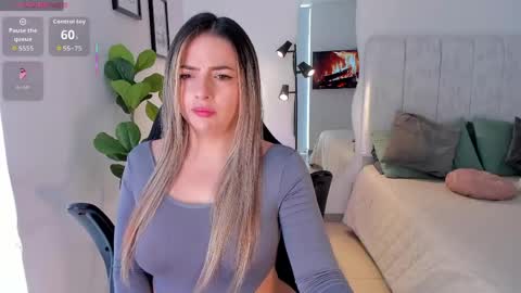 Snapshot of amywoods chatting on 05/06/26, 08:03 online show from 05/06/26, 08:03