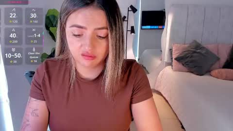 Snapshot of amywoods chatting on 05/20/26, 07:20 online show from 05/20/26, 07:20