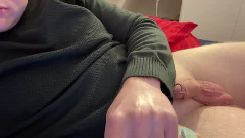 Snapshot of an0nym0us_usr chatting on 01/06/25, 06:20 an0nym0us_usr online show from 01/06/25, 06:20