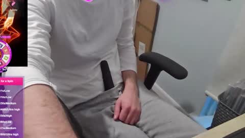 A online show from 12/17/25, 09:15