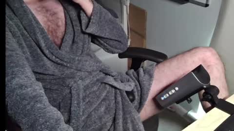 Snapshot of an4y8ot chatting on 05/17/26, 06:44 A online show from 05/17/26, 06:44