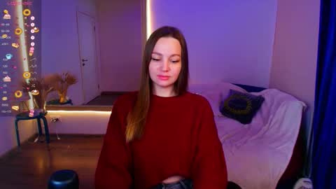 Snapshot of an6elica chatting on 10/14/25, 02:23 Angie online show from 10/14/25, 02:23