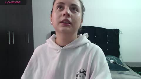 ana_arms_ online show from 02/25/26, 02:05