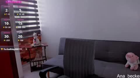 Snapshot of ana_becker1 chatting on 09/12/25, 08:31 Ana online show from 09/12/25, 08:31