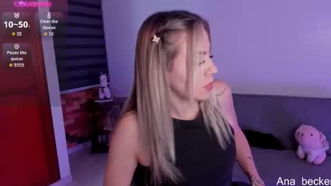 Snapshot of ana_becker1 chatting on 10/11/25, 03:39 Ana online show from 10/11/25, 03:39