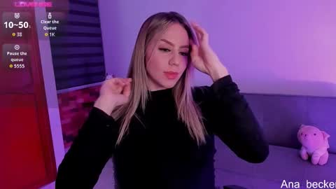 Snapshot of ana_becker1 chatting on 10/24/25, 06:32 Ana online show from 10/24/25, 06:32