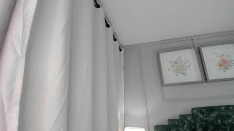 Ana  online show from 12/02/25, 10:53