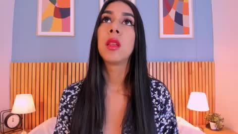 Ana Gonzalez online show from 09/28/25, 08:36