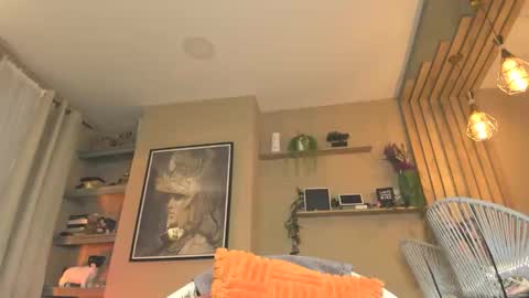 Ana Maria online show from 04/11/26, 10:25