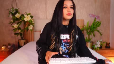 Snapshot of ana_maria11 chatting on 02/16/26, 03:35 Ana online show from 02/16/26, 03:35