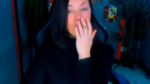 Ana online show from 04/23/26, 12:29