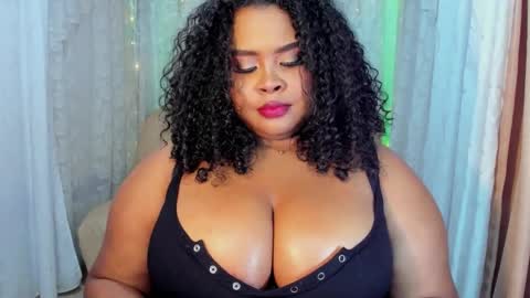 Ana online show from 10/31/25, 09:38