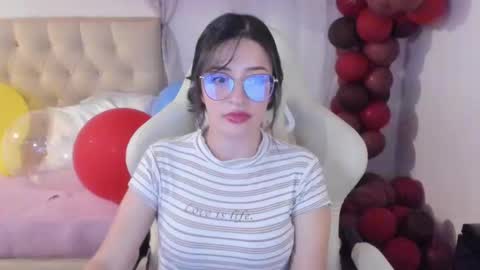 Im anna but you can call me as you want online show from 01/15/25, 11:30