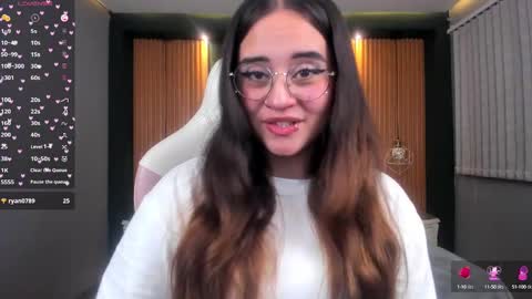 Ana online show from 12/12/24, 08:10