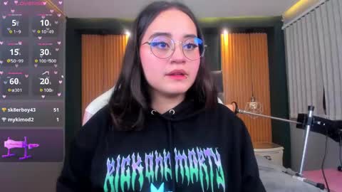 Ana online show from 12/22/24, 08:36