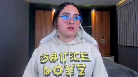 Ana online show from 01/27/25, 12:33