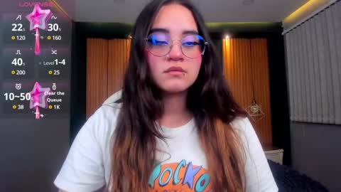 Ana online show from 02/25/25, 08:19