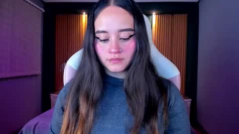 Ana online show from 09/17/25, 08:43