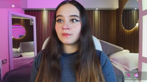 Ana online show from 09/30/25, 07:52