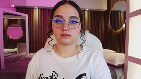 Ana online show from 10/02/25, 07:54