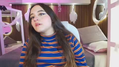 Ana online show from 10/14/25, 07:47