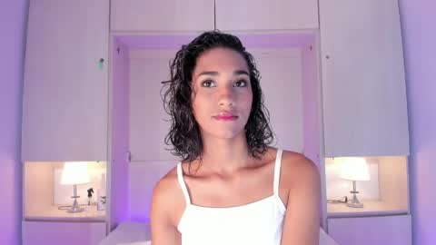Snapshot of anaacollins_ chatting on 05/12/26, 12:35 anaacollins_ online show from 05/12/26, 12:35
