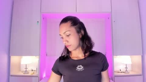 Snapshot of anaacollins_ chatting on 06/14/26, 11:45 anaacollins_ online show from 06/14/26, 11:45