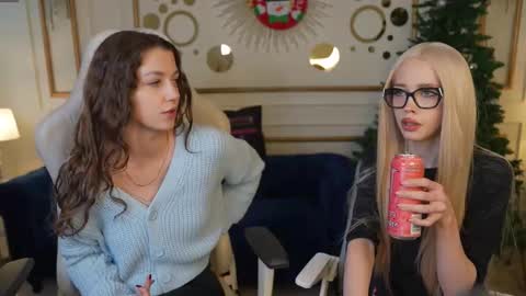 Sweet girls online show from 01/07/26, 11:23