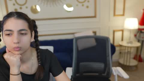 Sweet girls online show from 04/12/26, 10:20