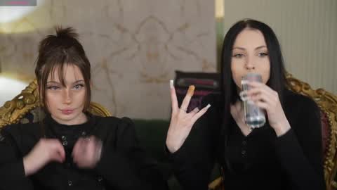 Sweet girls online show from 05/19/26, 10:43