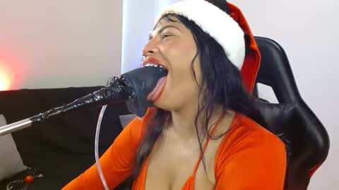Snapshot of anabel693 chatting on 12/06/24, 01:33 anabel alice gandara online show from 12/06/24, 01:33