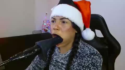 Snapshot of anabel693 chatting on 12/12/24, 07:41 anabel alice gandara online show from 12/12/24, 07:41