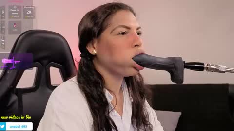 Snapshot of anabel693 chatting on 10/05/25, 11:08 anabel alice gandara online show from 10/05/25, 11:08