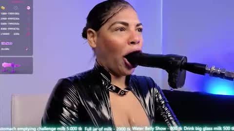 Anabel Alice Gandara online show from 03/07/26, 12:46