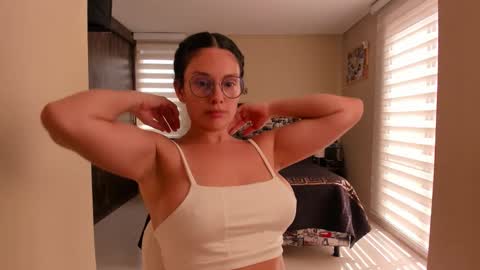 Snapshot of anabel_25 chatting on 02/26/26, 03:33 Anabel online show from 02/26/26, 03:33