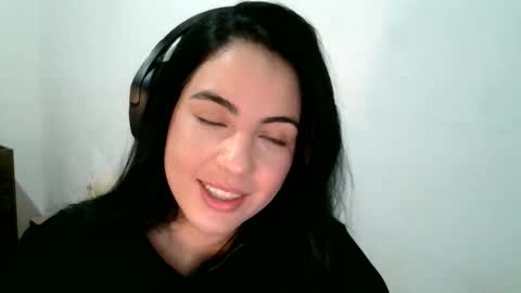 Snapshot of anabelenogueira1 chatting on 05/26/26, 03:30 anabelenogueira1 online show from 05/26/26, 03:30