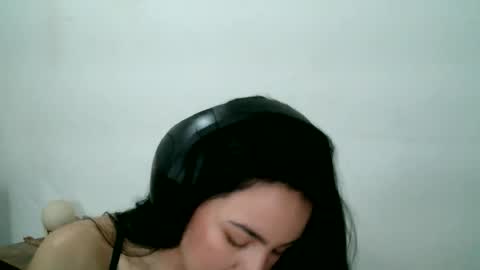 Snapshot of anabelenogueira1 chatting on 06/15/26, 04:53 anabelenogueira1 online show from 06/15/26, 04:53