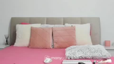 Anabella online show from 12/07/24, 09:22