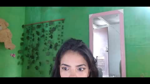 Snapshot of anabella_04 chatting on 02/23/25, 08:22 anabella_04 online show from 02/23/25, 08:22
