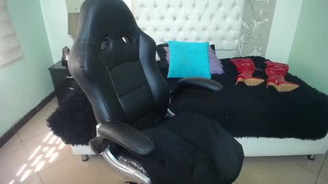 Anabella online show from 01/16/25, 02:41