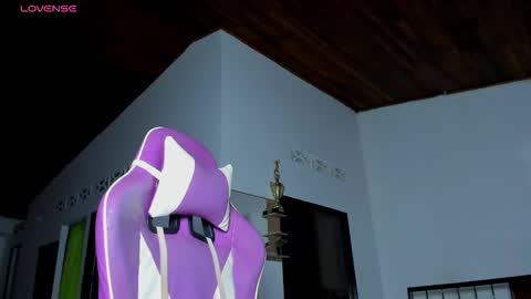 Anabella online show from 11/29/25, 11:19