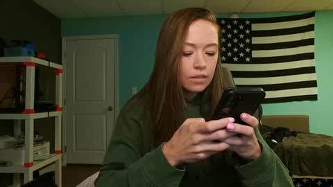 Anabelleleigh online show from 12/04/24, 01:31