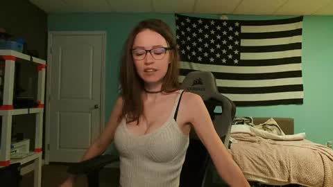 Anabelleleigh online show from 09/30/25, 12:32