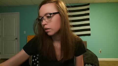Snapshot of anabelleleigh chatting on 05/19/26, 03:13 Anabelleleigh online show from 05/19/26, 03:13