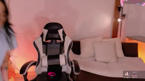 ANABEL WOLF  online show from 03/27/26, 01:44