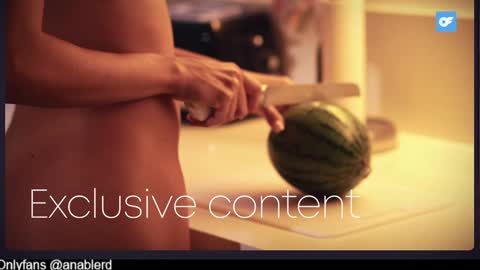 Snapshot of anablerd chatting on 02/07/25, 10:30 Ana -- Check and subscribe online show from 02/07/25, 10:30