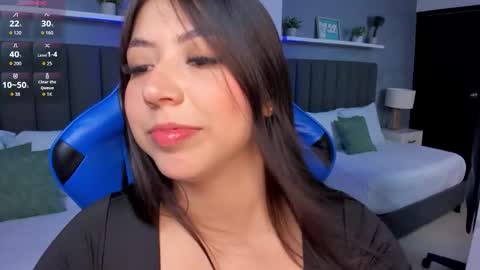 Snapshot of anagil_ chatting on 01/05/26, 05:27 A N A online show from 01/05/26, 05:27