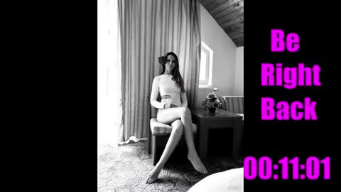 Snapshot of anahi1993 chatting on 01/04/25, 08:39 Anahi online show from 01/04/25, 08:39